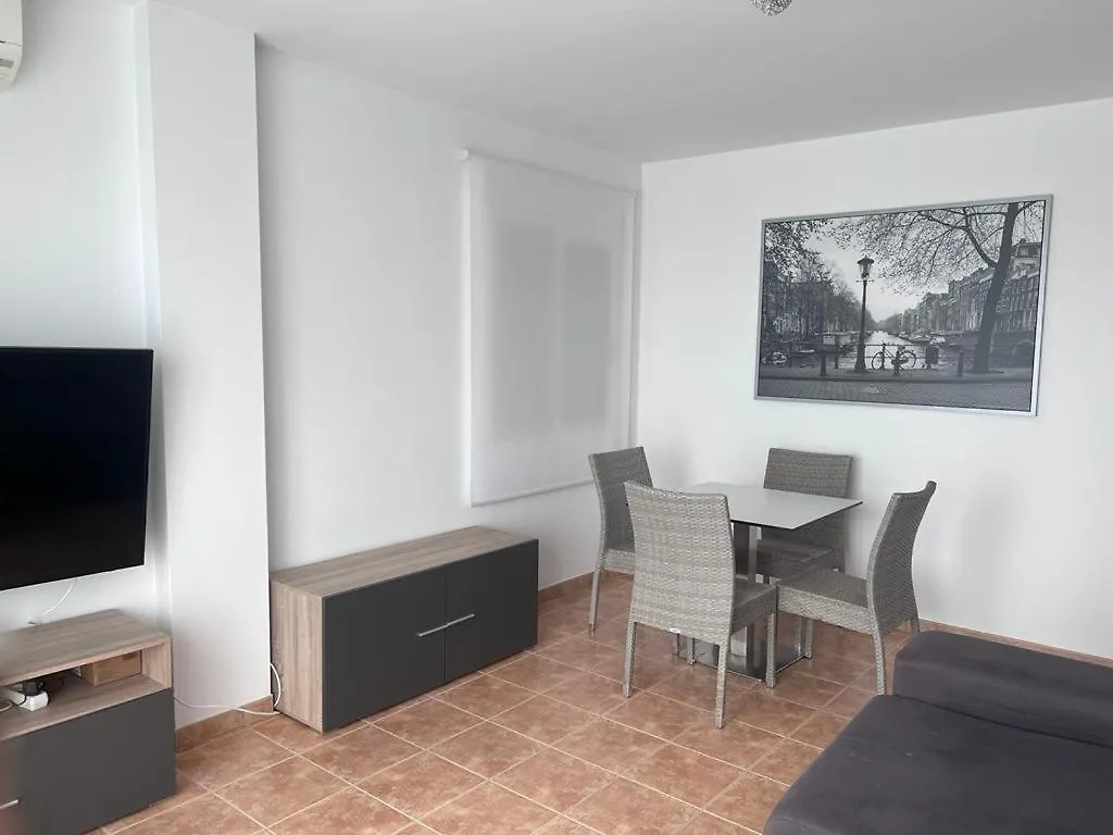 Apartamentos La Caleta Caleta de Vélez