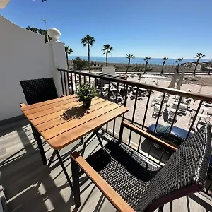  Apartamento La Caleta Ii